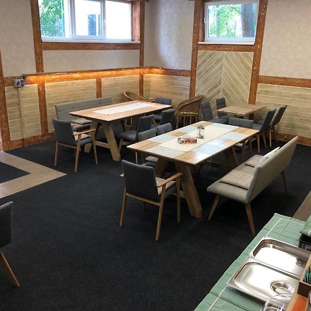 Dnm Inn Korycany Zewnętrze zdjęcie
