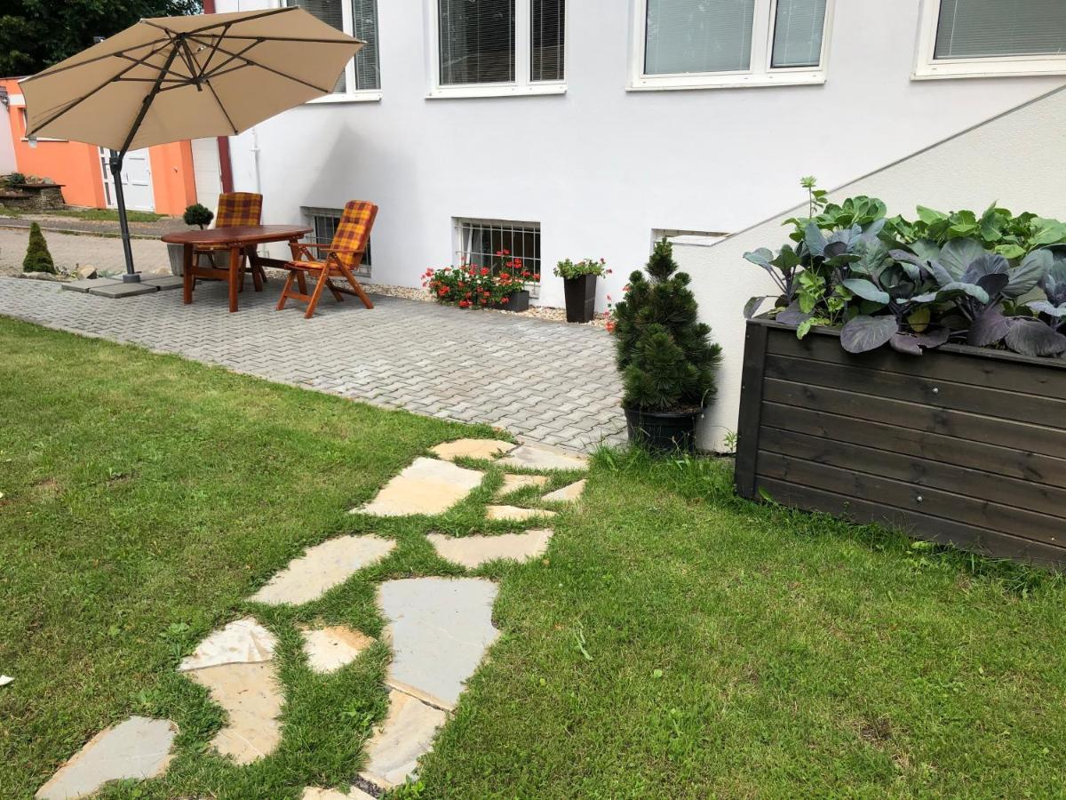 Dnm Inn Korycany Zewnętrze zdjęcie