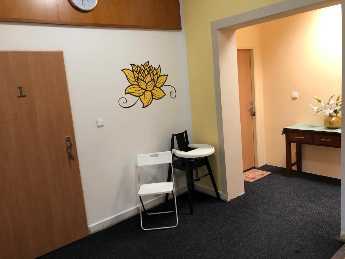 Dnm Inn Korycany Zewnętrze zdjęcie