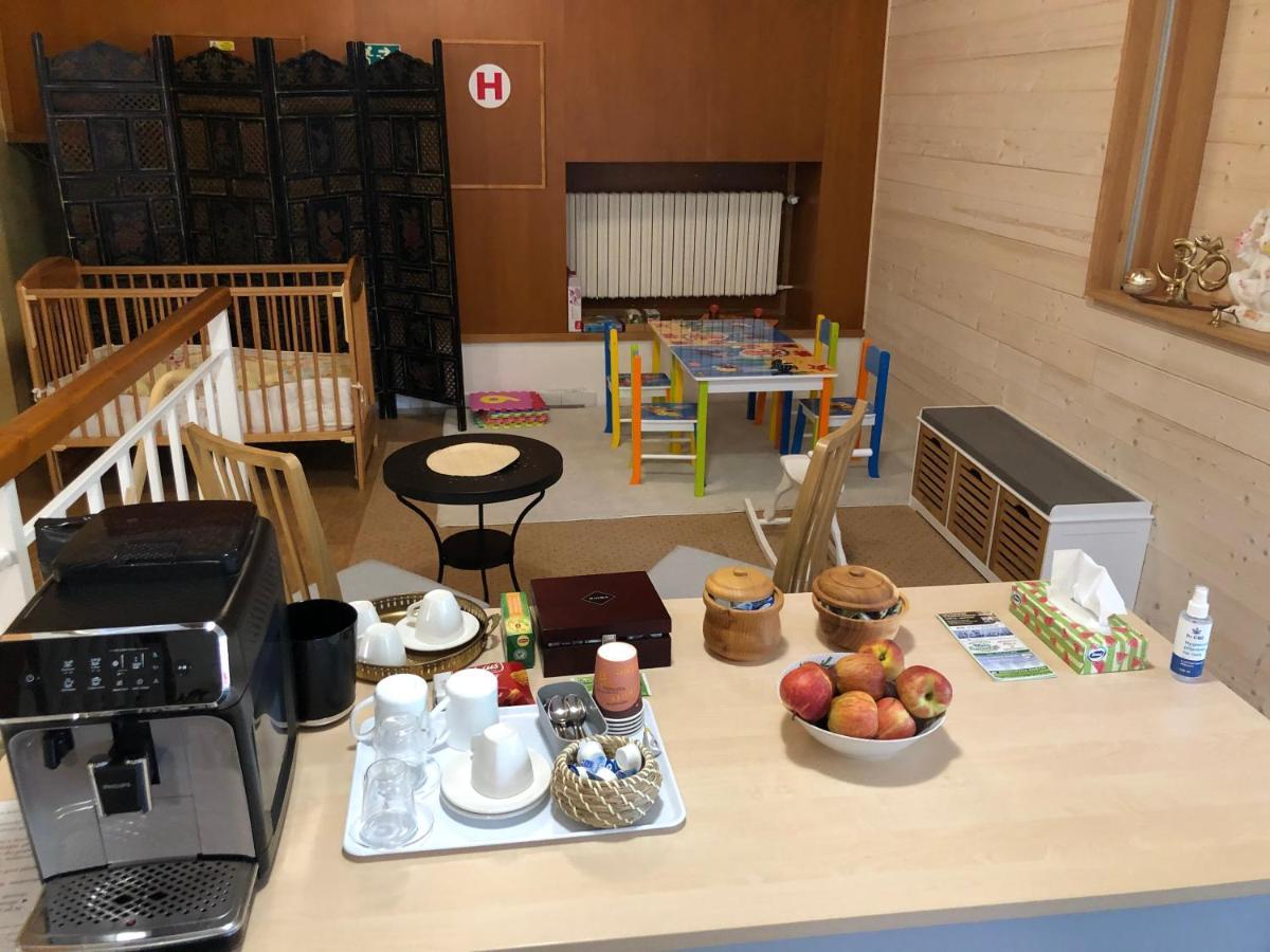 Dnm Inn Korycany Zewnętrze zdjęcie