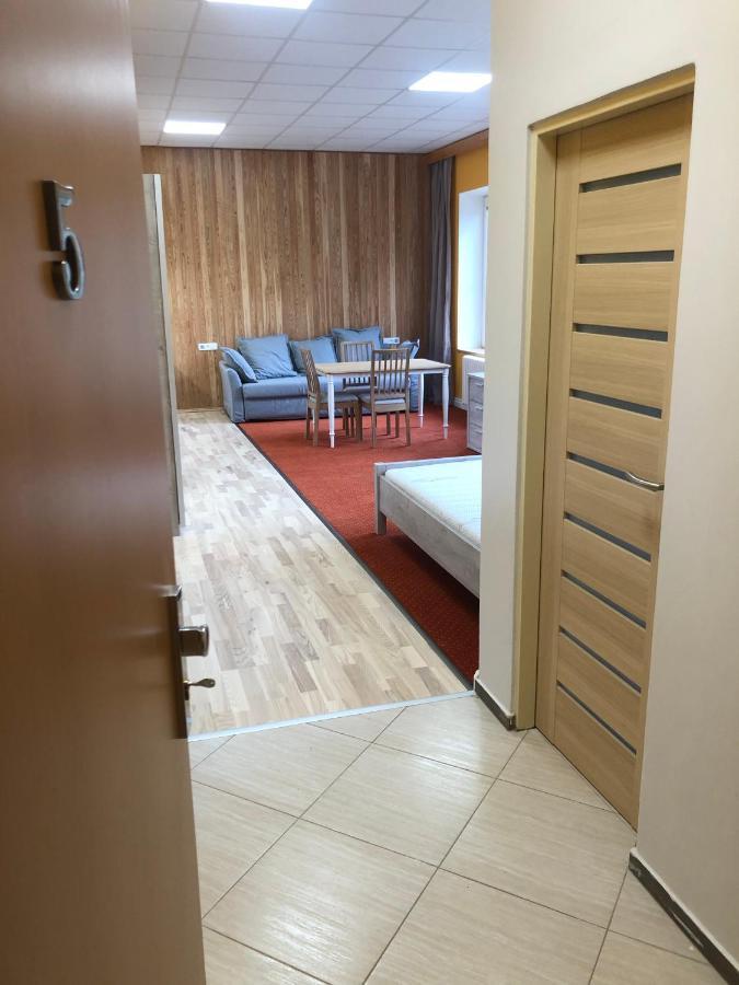 Dnm Inn Korycany Zewnętrze zdjęcie