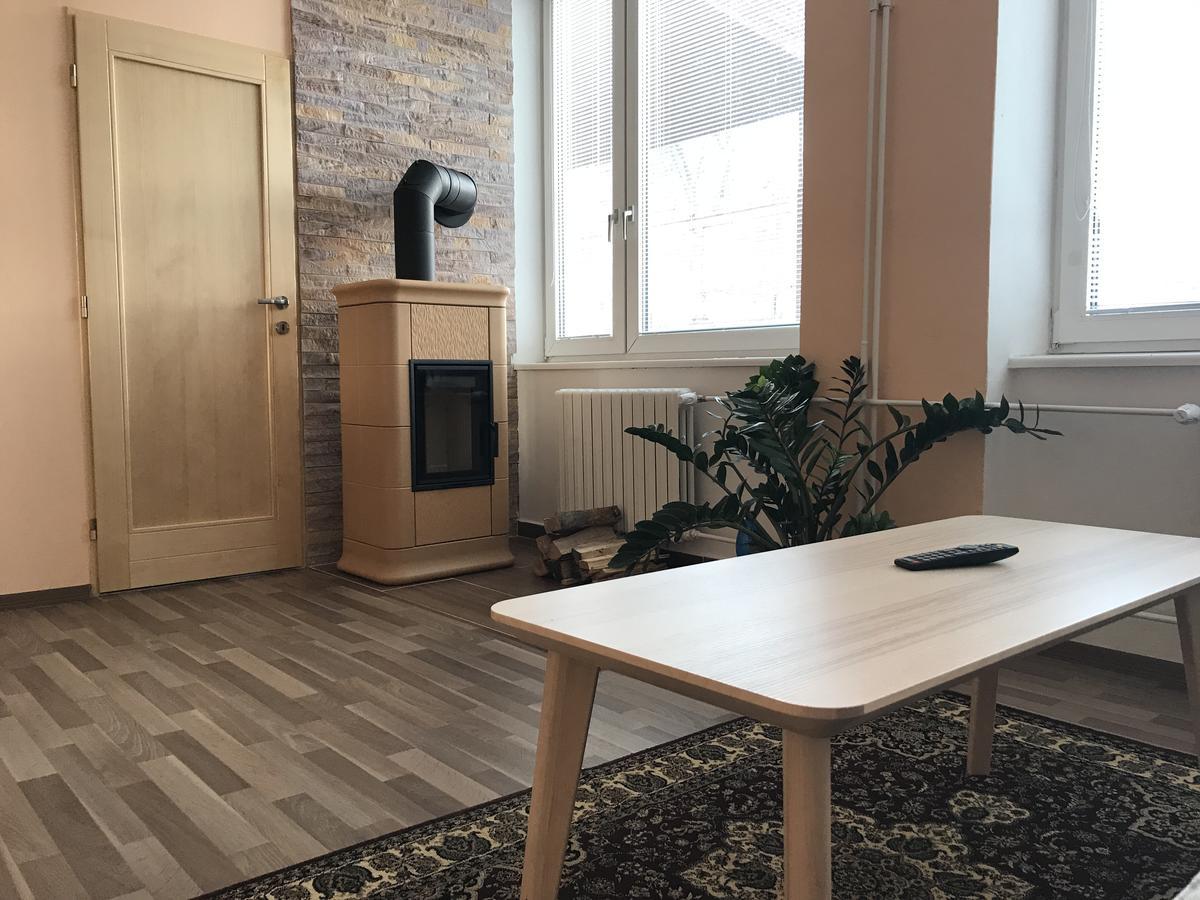 Dnm Inn Korycany Zewnętrze zdjęcie